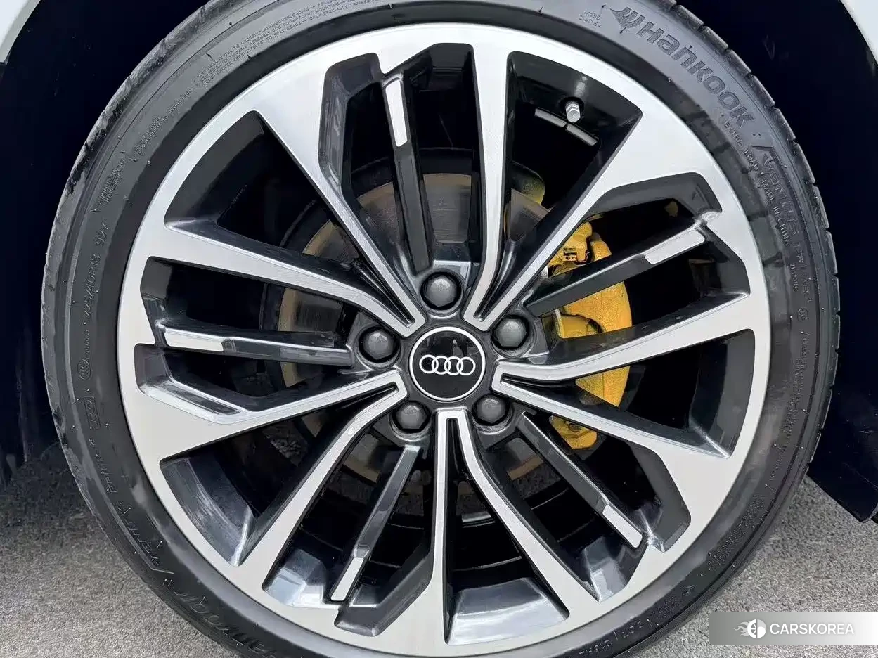 Audi A3 2025 Белый из Китая, фото 6