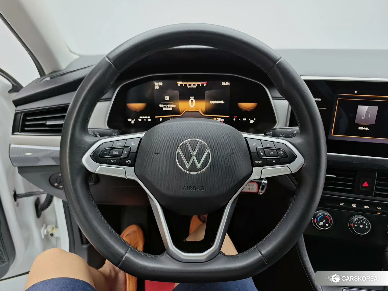 Volkswagen Bora 2022 Белый из Китая, фото 6
