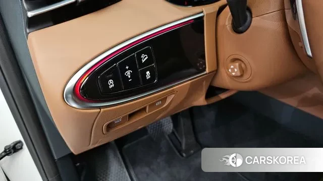 Genesis GV70 2023 Белый из Кореи, фото 6