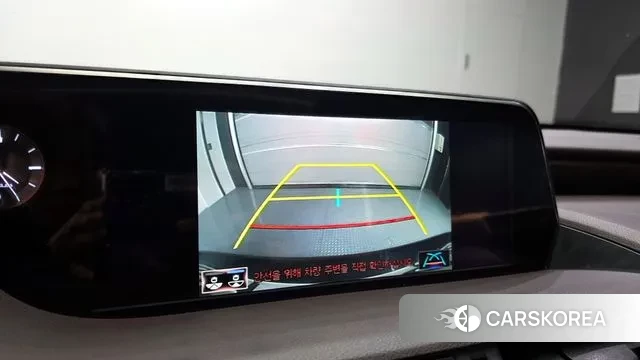 Lexus ES300h 7th generation 2019 Черный из Кореи, фото 6