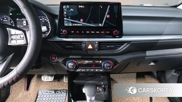 Kia The New K3 2nd generation 2023 Белый из Кореи, фото 6