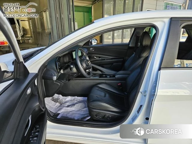 Hyundai Avante (CN7) 2023 Белый из Кореи, фото 6