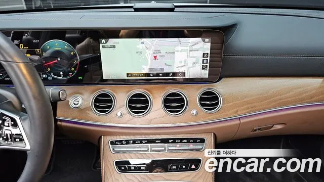 Mercedes-Benz E-Class W213 2021 Белый из Кореи, фото 6