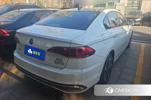 Volkswagen Bora 2022 Белый из Китая, фото 6
