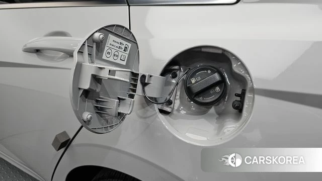 Hyundai Avante (CN7) 2020 Серебристо-серый из Кореи, фото 6