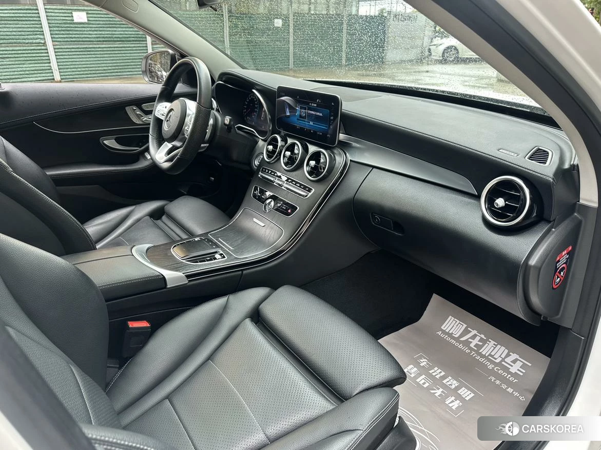 Mercedes-Benz Class C 2020 Белый из Китая, фото 6