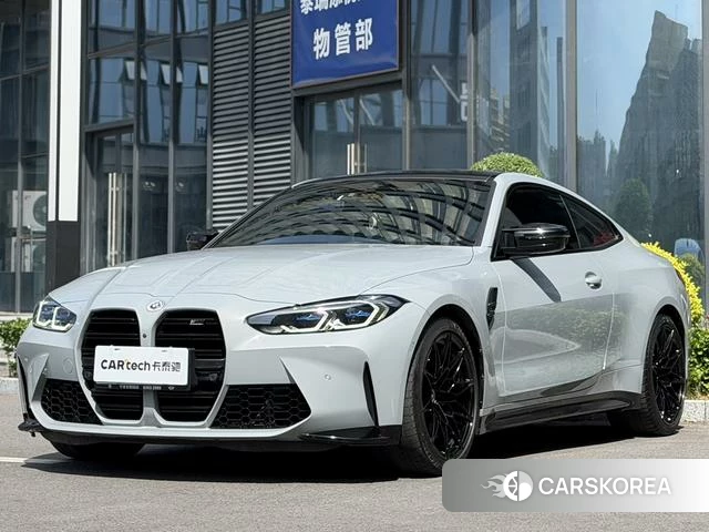BMW M4 2023 Серебристо-серый из Китая, фото 6