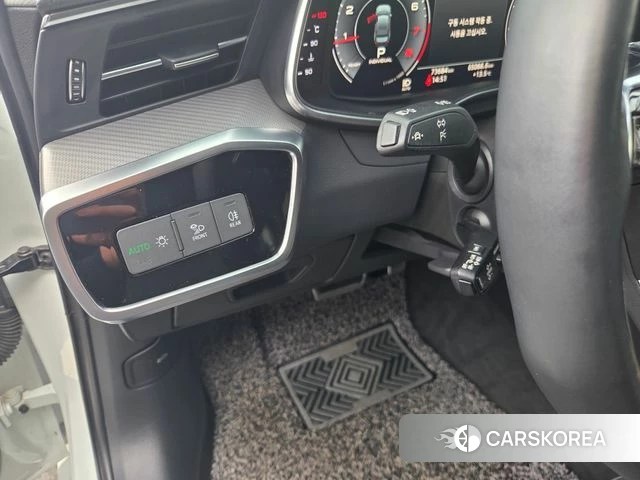 Audi A6 (C8) 2020 Белый из Кореи, фото 6