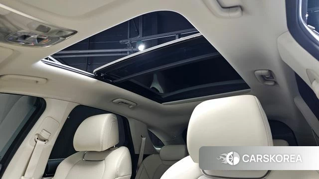 Genesis GV70 2021 Серебристо-серый из Кореи, фото 6