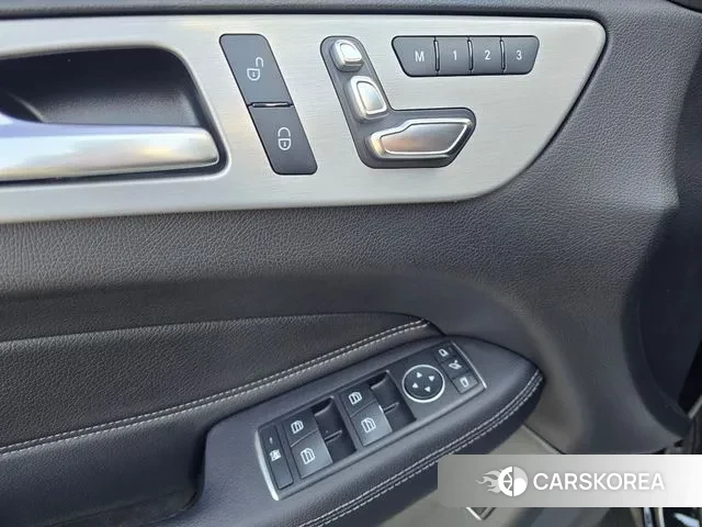 Mercedes-Benz GLE - Class W166 2018 Черный из Кореи, фото 6