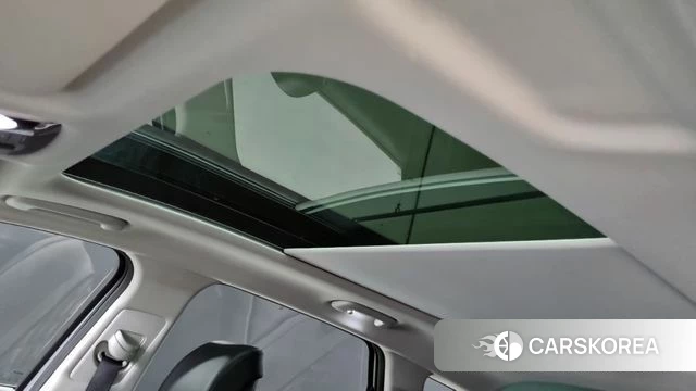 Kia Sportage 5th Generation Hybrid 2023 Серебристо-серый из Кореи, фото 6