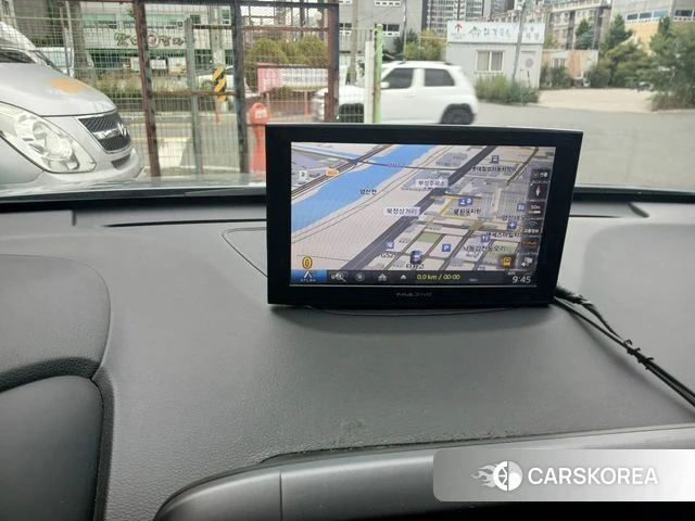 Hyundai Kona 2019 Серебристо-серый из Кореи, фото 6