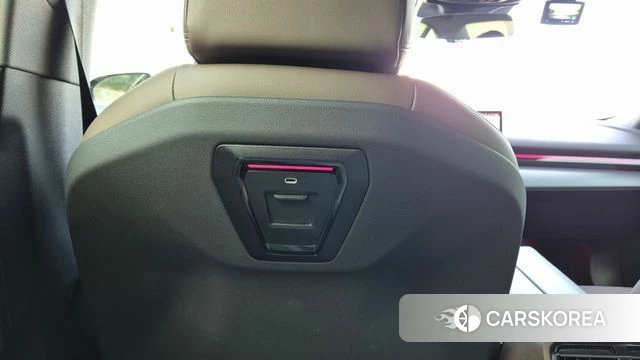 BMW 5 Series (G60) 2024 Белый из Кореи, фото 6