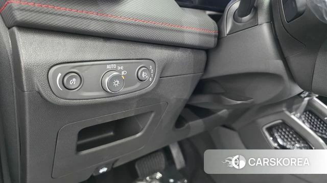 Chevrolet (GM Daewoo) The New Trail Blazer 2026 Черный из Кореи, фото 6