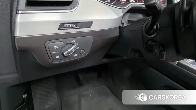 Audi Q7 (4M) 2019 Черный из Кореи, фото 6