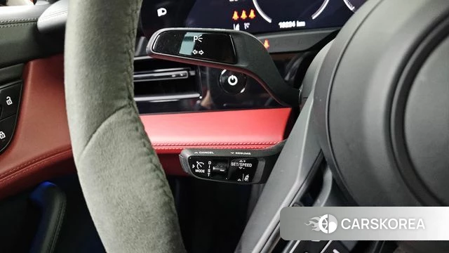 Porsche Taycan 2025 Черный из Кореи, фото 6