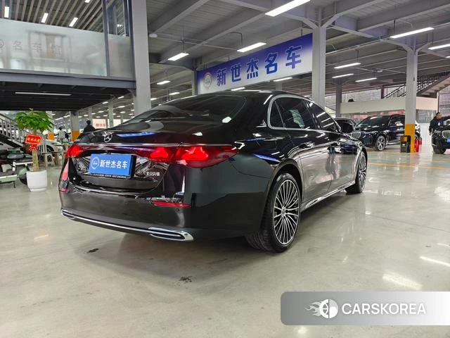 Mercedes-Benz E-class 2024 Черный из Китая, фото 6