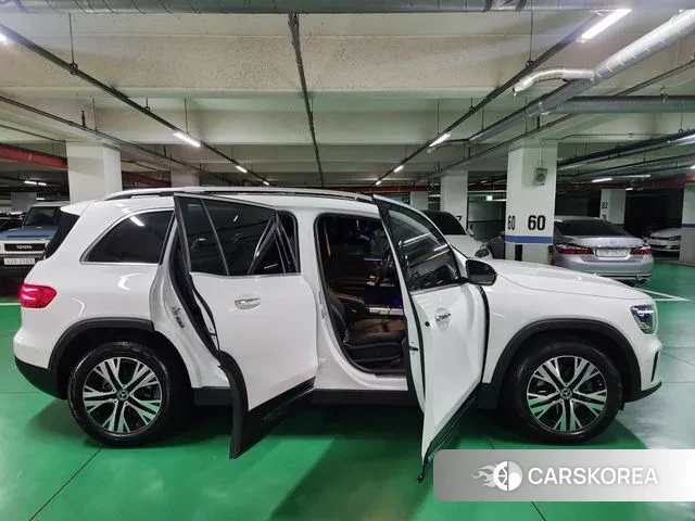 Mercedes-Benz GLB-Class X247 2024 Белый из Кореи, фото 6