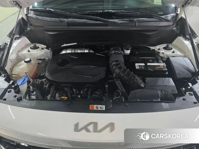 Kia Seltos 2021 Белый из Кореи, фото 6