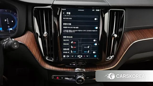 Volvo XC60 second Generation 2024 Черный из Кореи, фото 6