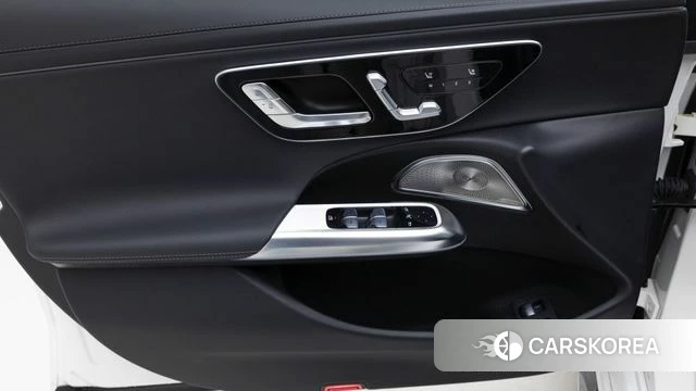 Mercedes-Benz E-Class W214 2025 Белый из Кореи, фото 6