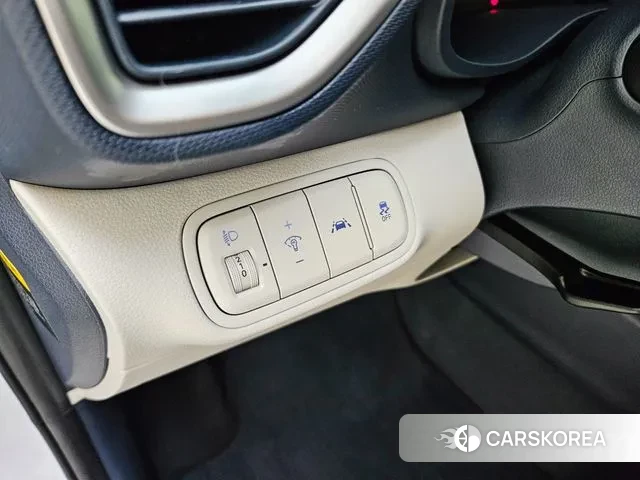 Hyundai Venue 2019 Белый из Кореи, фото 6