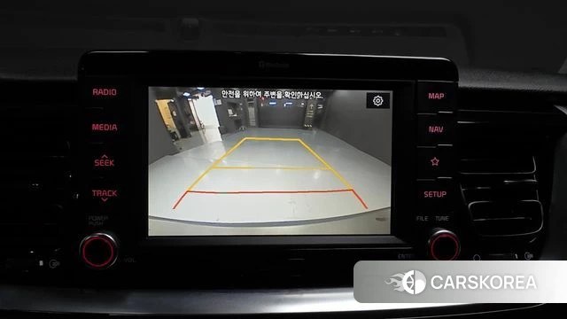 Kia Stonic 2018 Белый из Кореи, фото 6