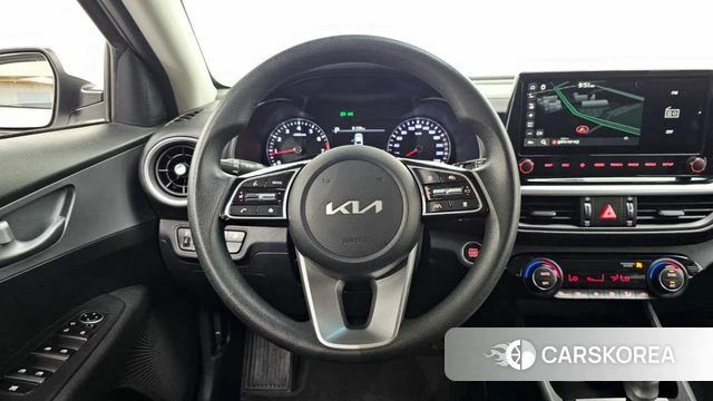 Kia The New K3 2nd generation 2022 Белый из Кореи, фото 6