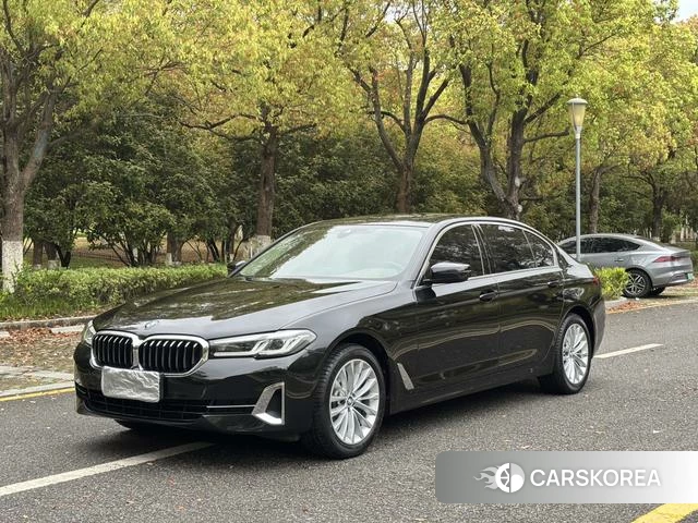 BMW 5 series 2023 Черный из Китая, фото 6