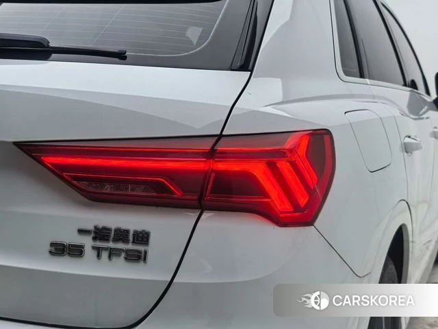 Audi Q3 2022 Белый из Китая, фото 6