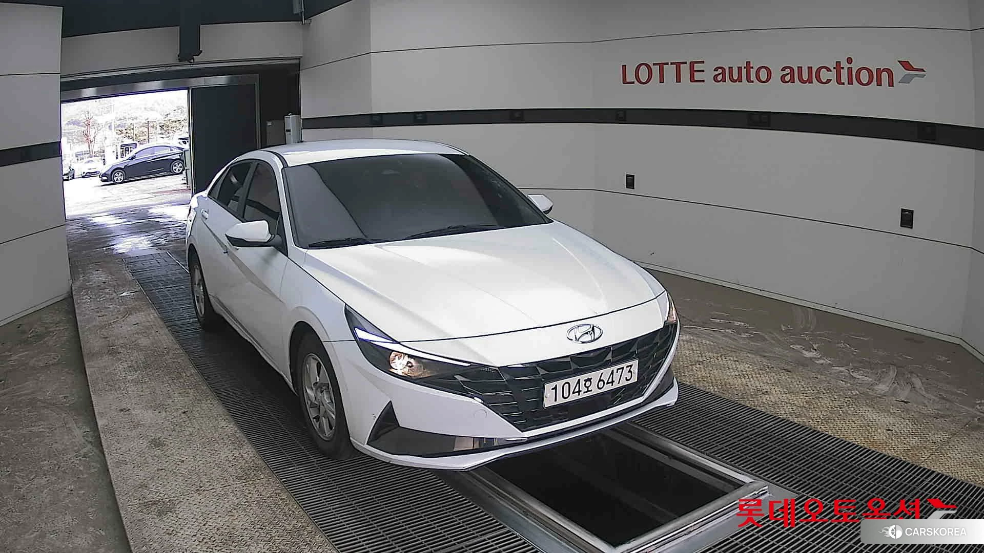 Hyundai Avante 2021 Polar White из Кореи, фото 6