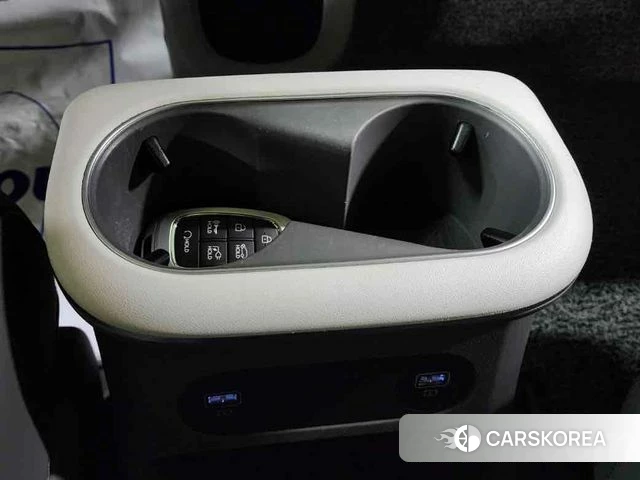 Hyundai Ionic 5 2021 Серебристо-серый из Кореи, фото 6
