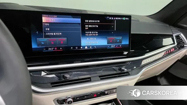 BMW X7 (G07) 2024 Черный из Кореи, фото 6