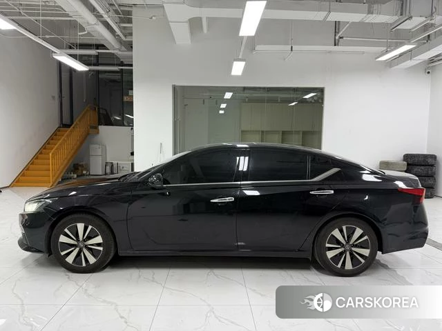 Nissan Teana 2021 Черный из Китая, фото 6