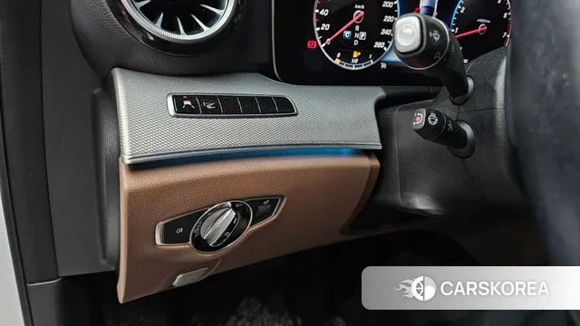 Mercedes-Benz E-Class W213 2018 Белый из Кореи, фото 6