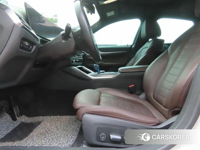 BMW i4 2023 Белый из Кореи, фото 6