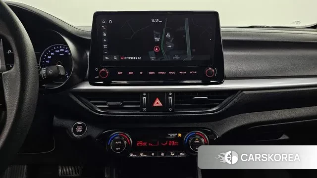 Kia The New K3 2nd generation 2022 Белый из Кореи, фото 6