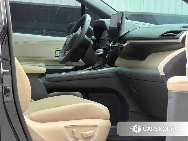 Toyota Grevia 2024 Черный из Китая, фото 6