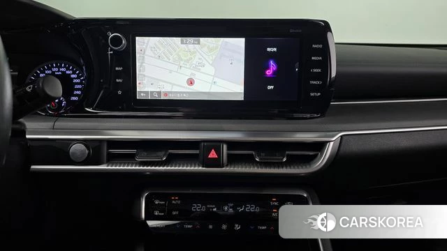 Kia K5 3rd generation 2022 Черный из Кореи, фото 6