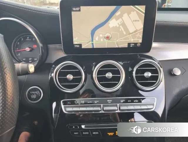 Mercedes-Benz GLC-Class X253 2019 Синий из Кореи, фото 6