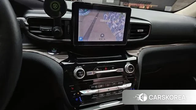 Ford Explorer 6th Generation 2021 Белый из Кореи, фото 6