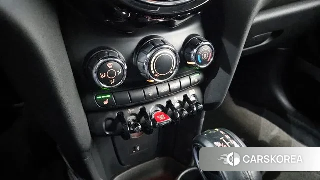 Mini Cooper 2019 Жемчужный цвет из Кореи, фото 6