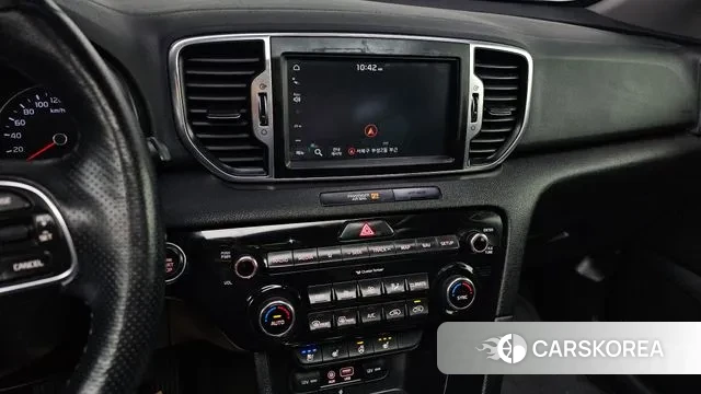 Kia Sportage 4th Generation 2018 Белый из Кореи, фото 6