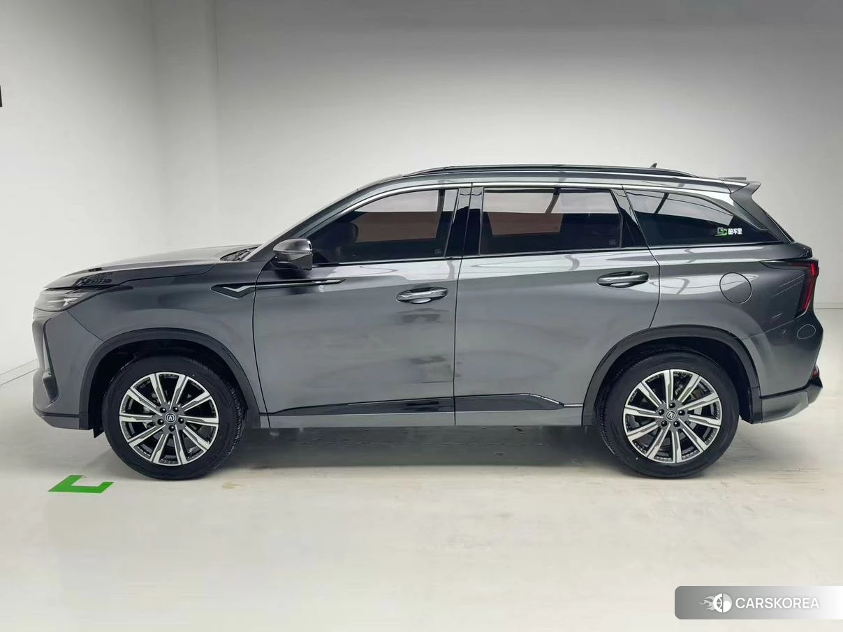 Chang'an CS75 PLUS 2023 Темно-серый из Китая, фото 6