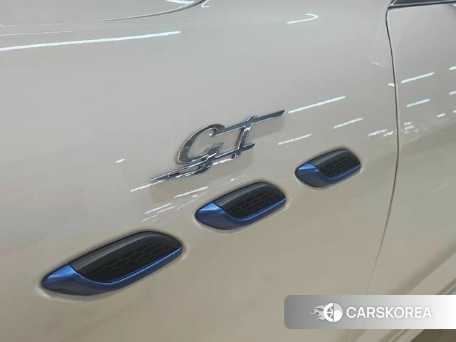 Maserati Levante 2022 Белый из Кореи, фото 6