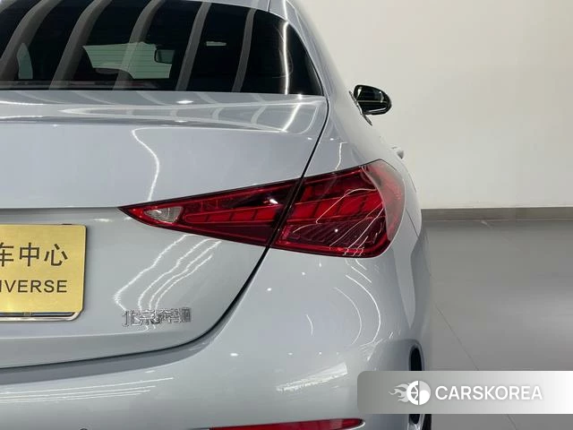 Mercedes-Benz Class C 2023 Серебристо-серый из Китая, фото 6