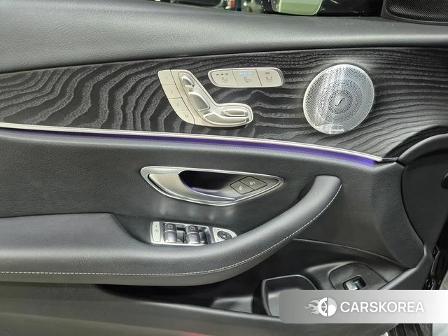 Mercedes-Benz E-Class W213 2020 Серый из Кореи, фото 6