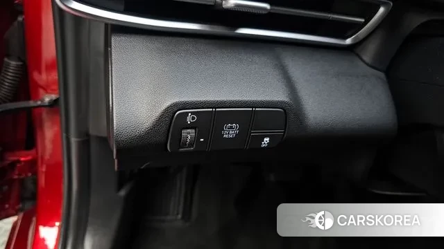 Hyundai The New Avante Hybrid (CN7) 2023 Красный из Кореи, фото 6