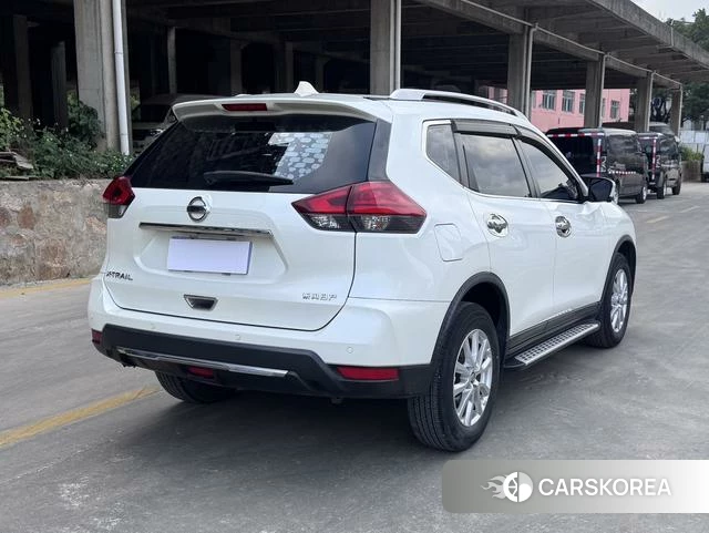 Nissan Qijun 2021 Белый из Китая, фото 6
