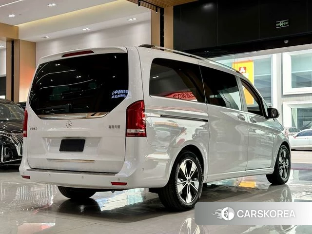 Mercedes-Benz V-class 2022 Белый из Китая, фото 6